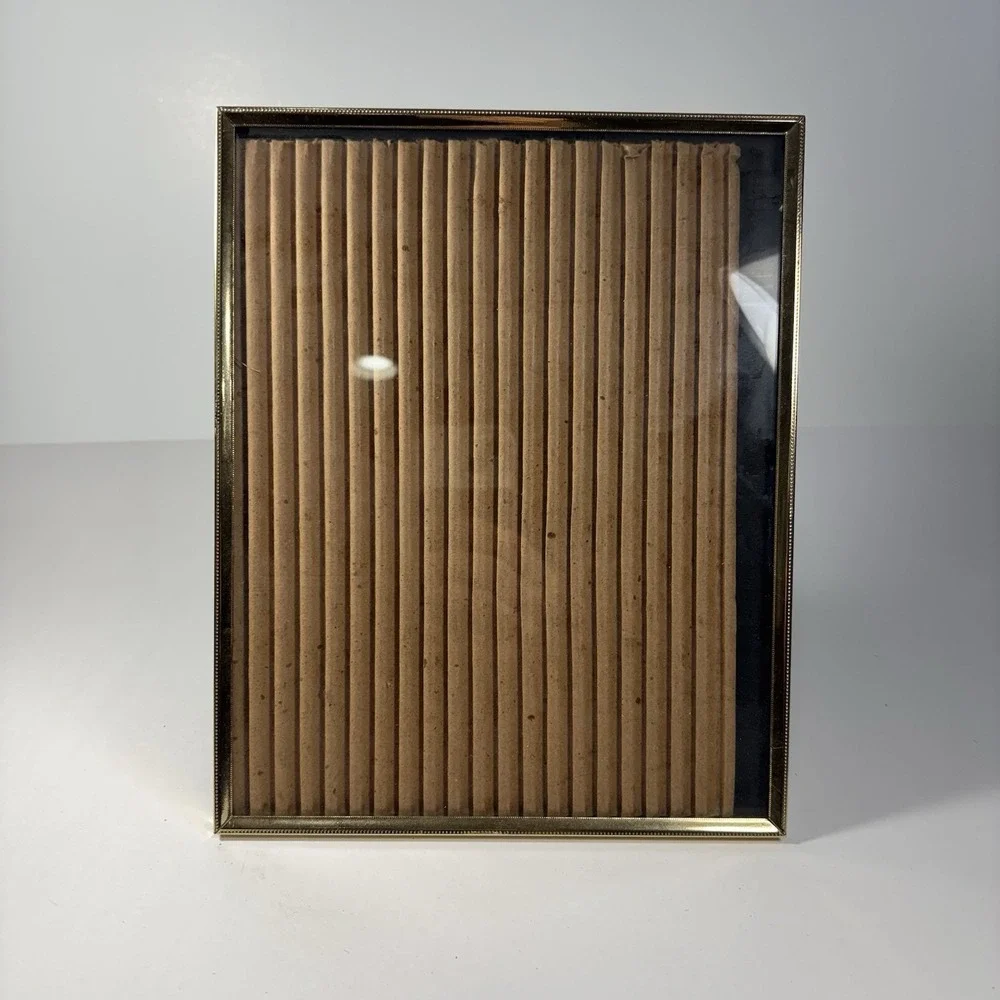 VTG NEW Gold Metal Picture Photo Frame Easel BACK 8x10